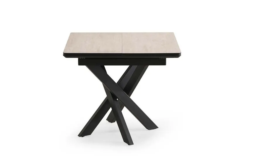 Pi̇a Table